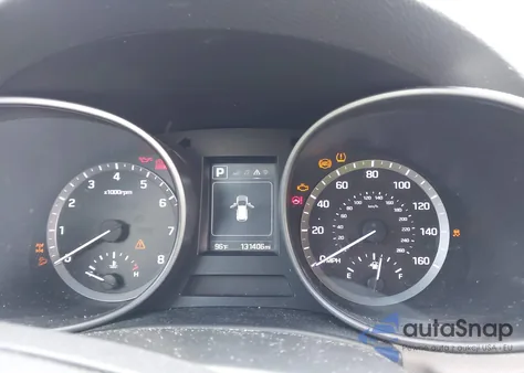 2018 Hyundai Santa Fe Sport 2.4L из США, поврежденный, VIN 5NMZTDLB8JH079194